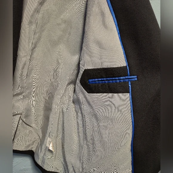 J. Crew "Original Schoolboy" Gold Button Blazer - Picture 8 of 15